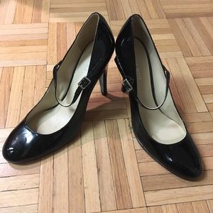 NEVER WORN - Nine West black pumps (8.5)